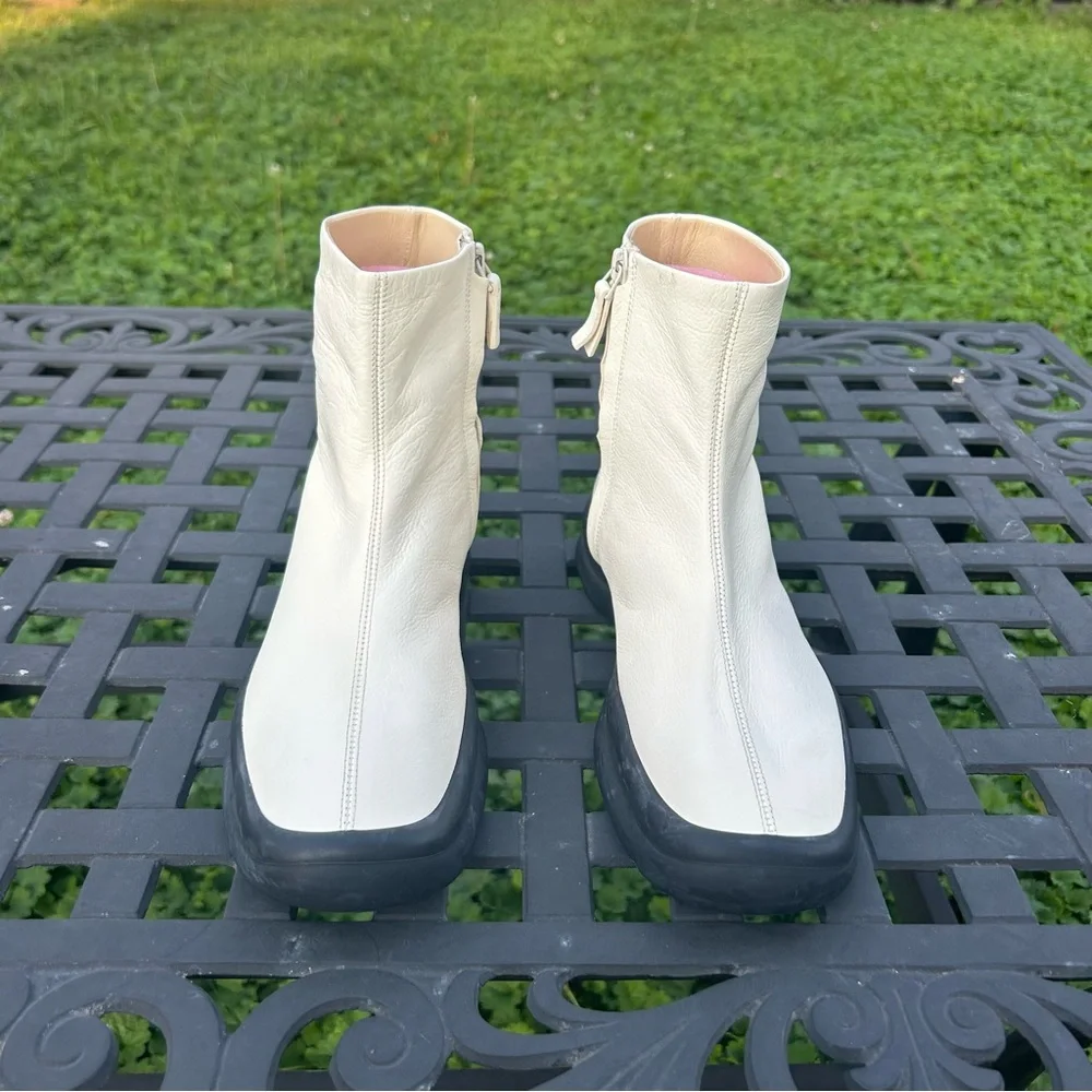 The Row Town Leather Zip Boot Milk White‎ size 36
